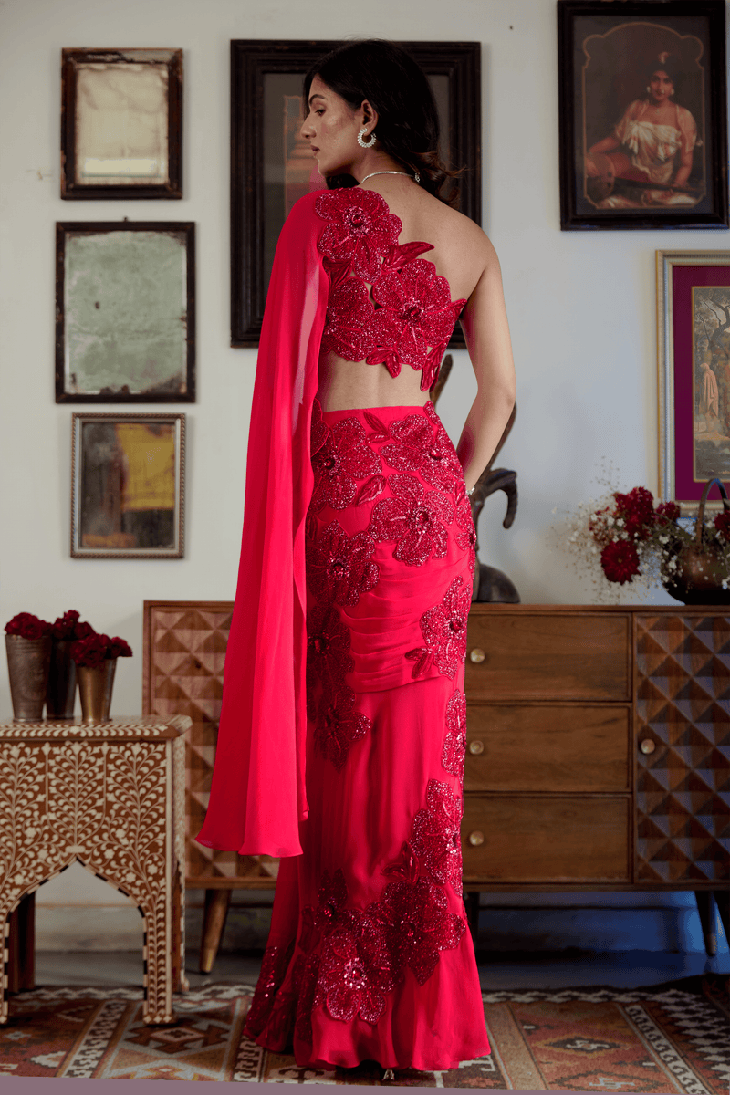 Bride-outfits-in-shahpur-jat