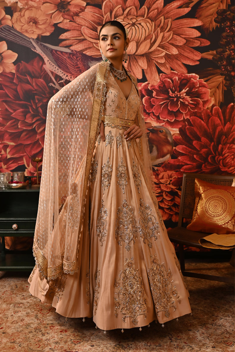 bridal-lehenga-shops-in-shahpur-jat |  Anarkali dress for bride | Indian wedding outfits